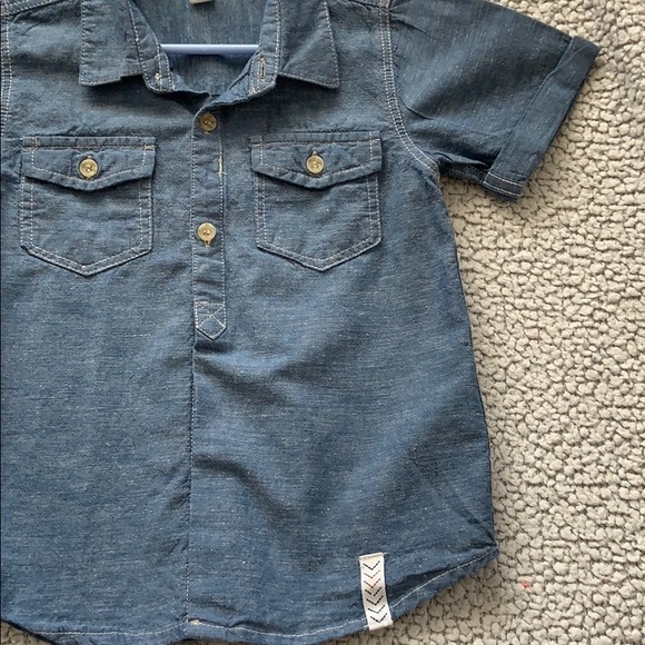 Pumpkin patch size 4 boy shirt - Picture 3 of 3